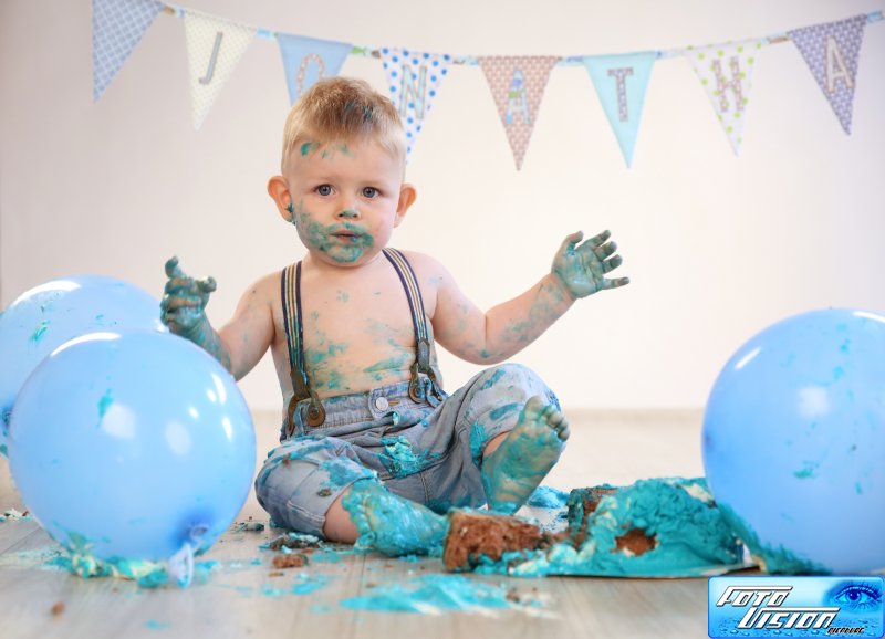 Smash the Cake Shooting